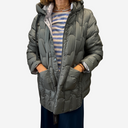 Acolchado con capucha