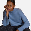 Jersey manga acampanada