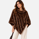 Poncho pelo con cuello - Martina K