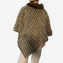 Capa/Poncho de pelo