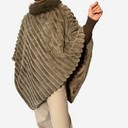 Capa/Poncho de pelo