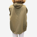 Gabardina caqui con lazada al cuello