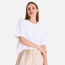 Camiseta básica blanca y cuadrada - Freequent