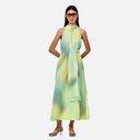 Vestido cuello halter con lazo o cinturón