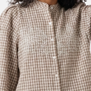 Camisa flores bordada