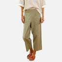 Pantalón verde ancho y recto - PAN