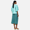 Blusa corta y amplia minimalista - CKS