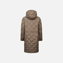 Espalda del abrigo acolchado largo Freequent en topo Desert Taupe